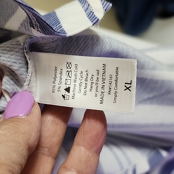 #277 -Lularoe Perfect T, NWT - Picture 3 of 4